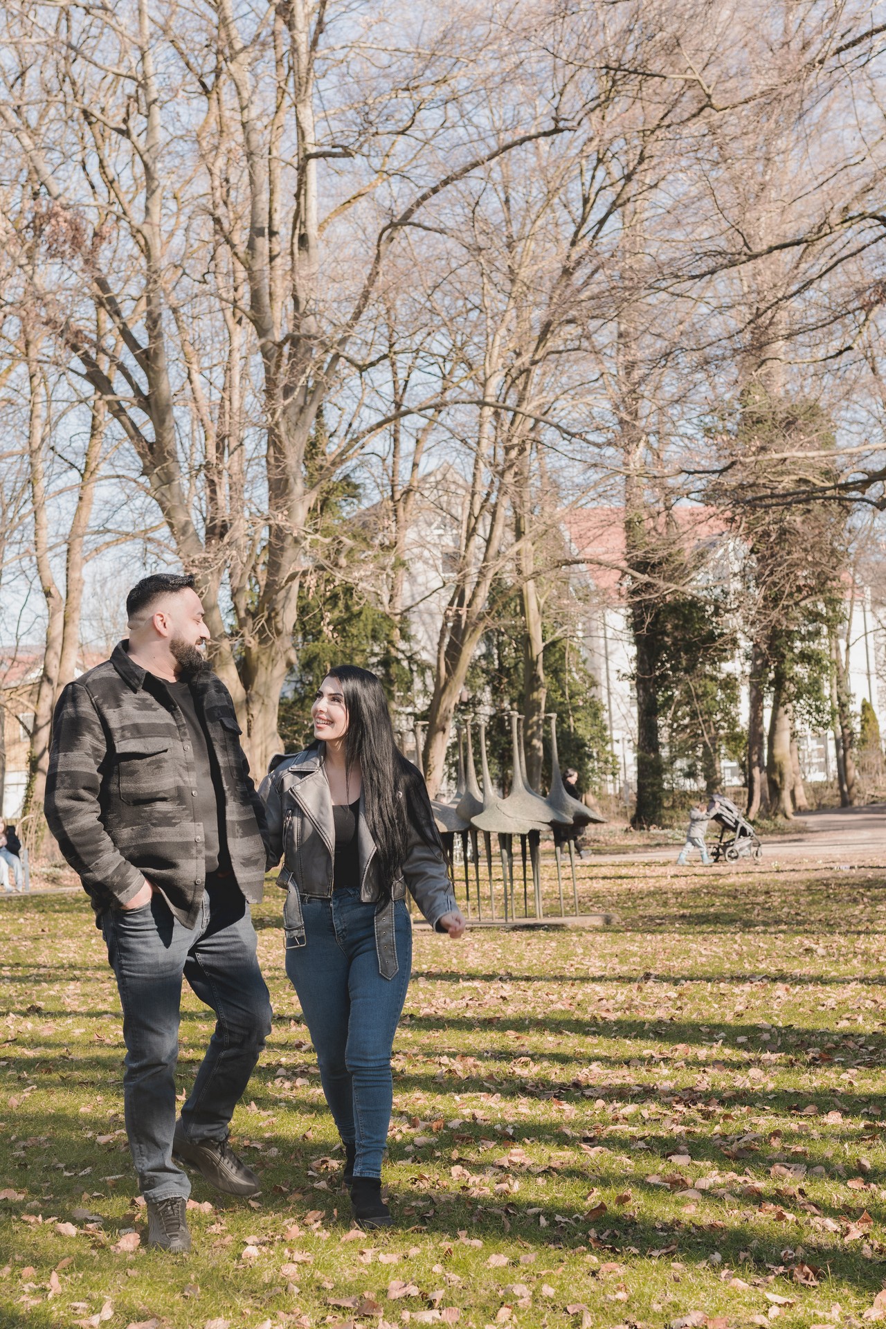Coupleshooting in Aalen, Paarshooting, Coupleshooting, Paarfotografie, Verliebtes Paar, Romantische Fotos, Fotoshooting zu zweit, Liebe, Paar im Sonnenuntergang, Outdoor Paarfotos, Intime Momente